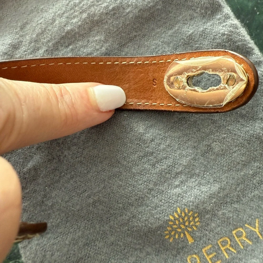 Mulberry leather and yellow gold tone Baywater Bracelet EUC - Picture 5 of 7